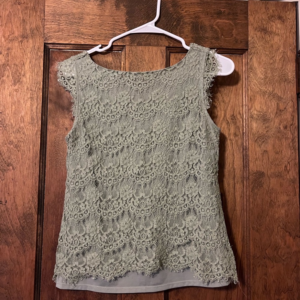 Green lace cap sleeved top from The Limited